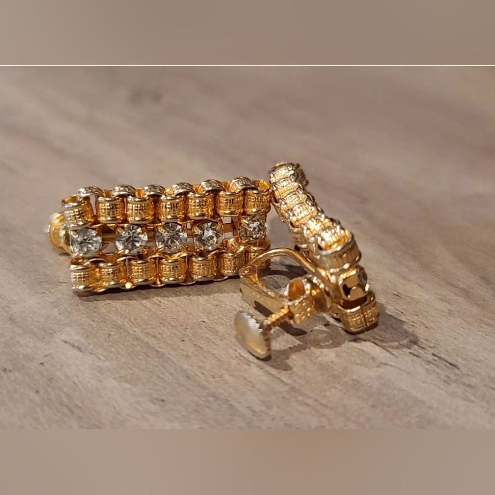 Morrey Gold Tone Rhinestone Clip On & Screw Back Earrings [ Read Details ]